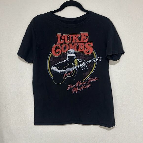 Luke Combs Mens Black Beer‎ Never Broke My Heart Tour 2018 T-Shirt Size Small - Picture 1 of 5